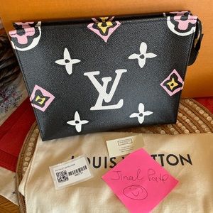 Louis Vuitton wild at heart Toiletry Pouch 26 Black